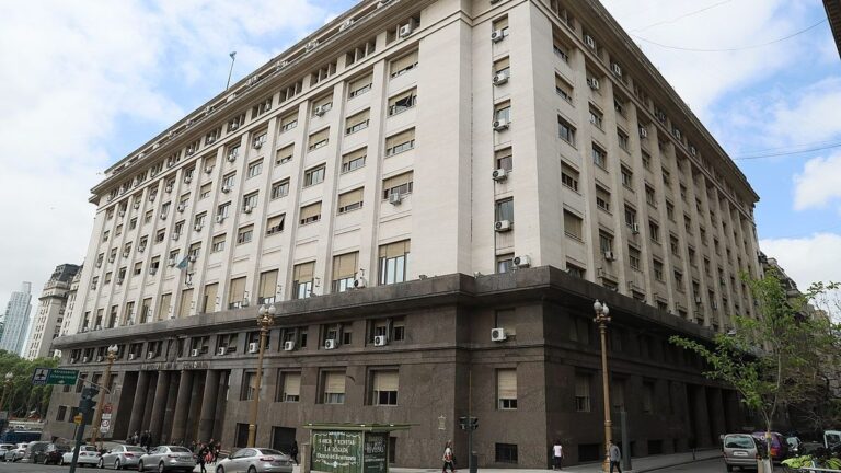 El Gobierno ejecutó el 94% del Presupuesto 2024