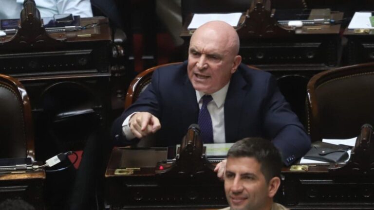 Video: el fuerte cruce de José Luis Espert con diputados kirchneristas tras criticar a Kicillof