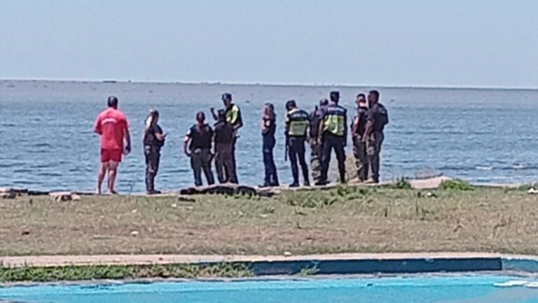 Imágenes del macabro hallazgo en la ribera de Quilmes: al menos 12 cráneos humanos
