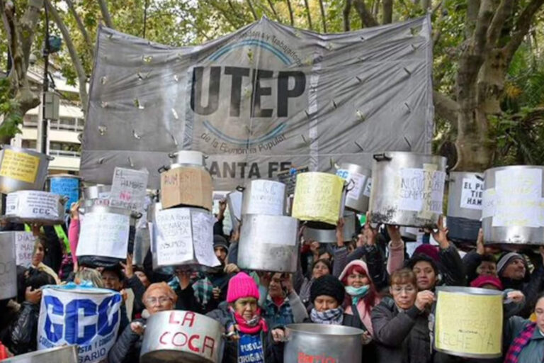 Chau mafia piquetera: cierran locales donde ‘repartian alimentos’