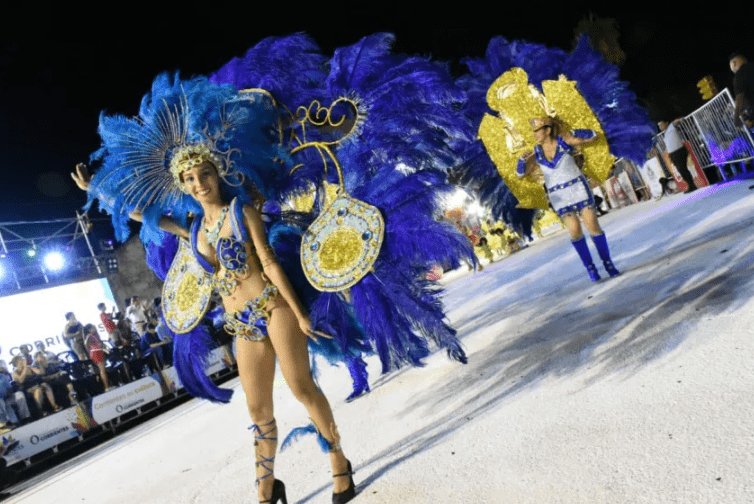 La quinta noche de los Carnavales Barriales fue suspendida
