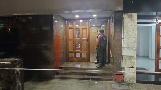 Otro ataque de «viudas negras»: murió un hombre en un departamento en Montserrat