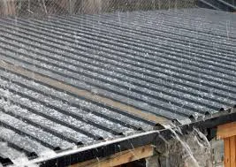 Invitación especial para dormir la siesta con el ruido de la lluvia sobre el techo de chapas.