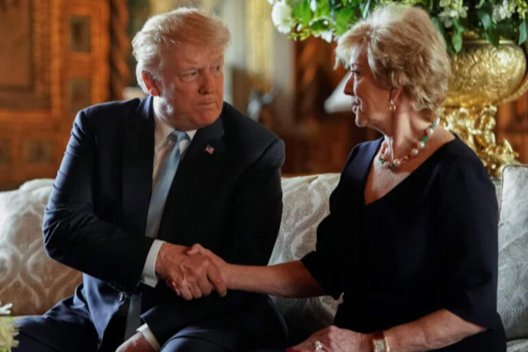 Trump firmó el decreto que ordena la disolución del Departamento de Educación