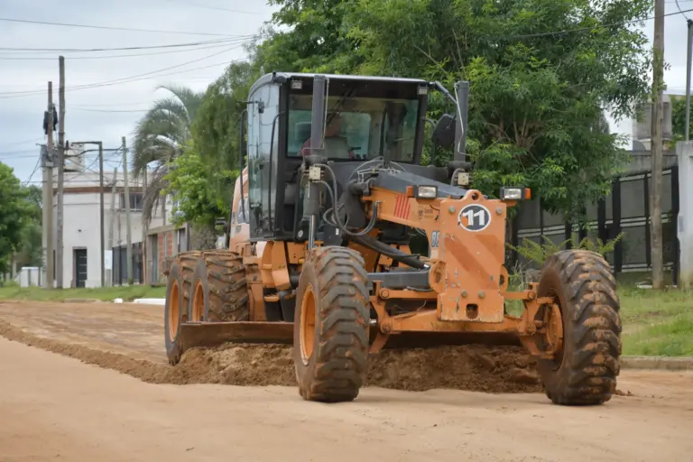 PROGRAMA DE ARREGLO Y BACHEO DE CALLES POR DONDE ANDARAN HOY TRABAJANDO LOS MUNICIPALES