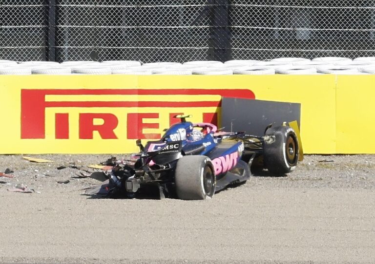 Fórmula 1: Doohan chocó y destrozó su Alpine en las prácticas