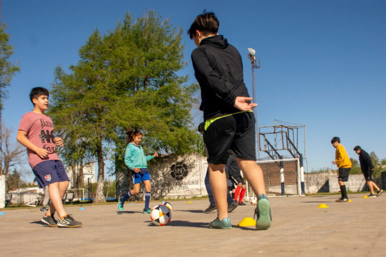 Comenzó la temporada de las escuelas de deporte
