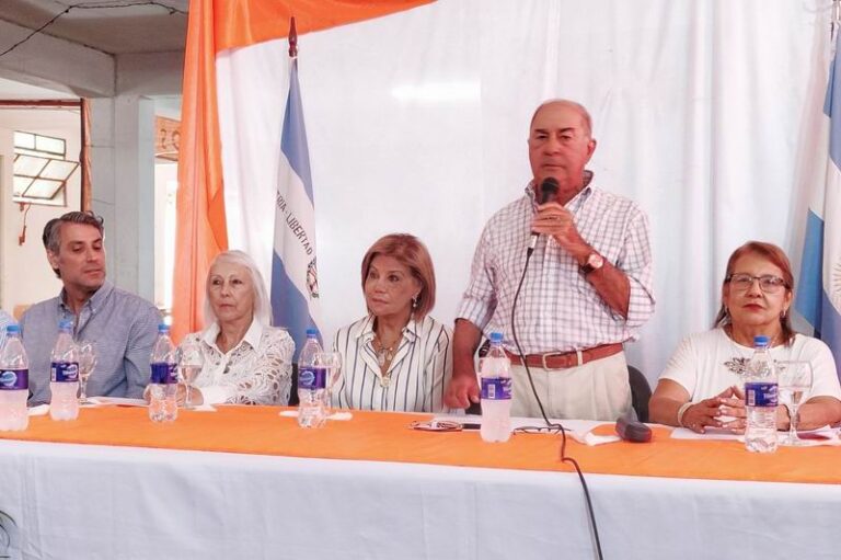 Tato Romero Feris: Una gestión efectiva se hace al caminar la calle