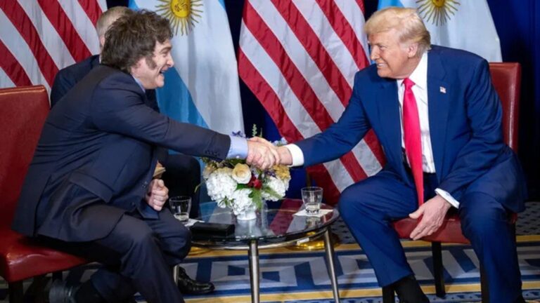 Según The Wall Street Journal, Javier Milei y Donald Trump «se oponen en materia de comercio»