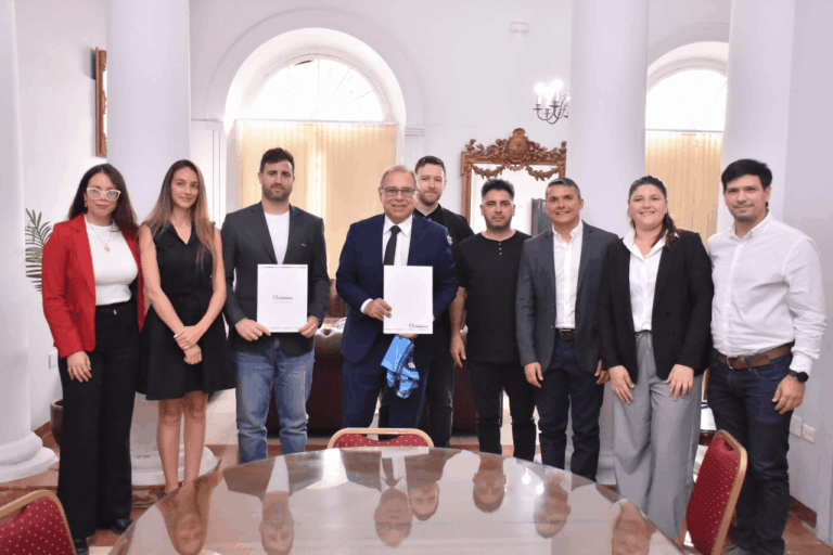 Tassano firmó convenio con la Asociación de Deportes Electrónicos y Videojuegos de Argentina