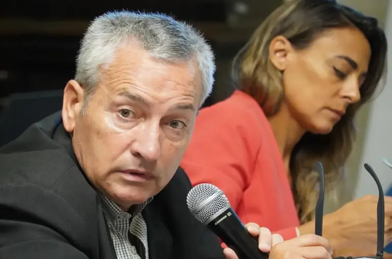 Una diputada del PJ y dos libertarios piden informes sobre la intervención del Iosper