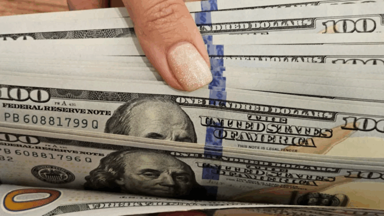 CABA pagó un vencimiento por u$s330 millones y redujo su stock de deuda