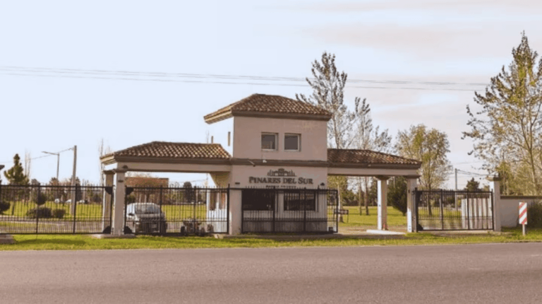 Violento asalto al hermano del gobernador Maximiliano Pullaro.
