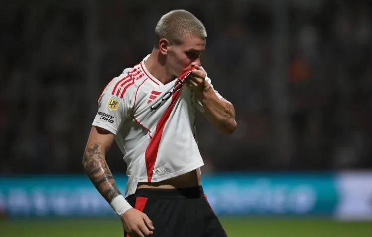 1537812-franco-mastantuono-se-despidio-de-river-con-un-emotivo-posteo