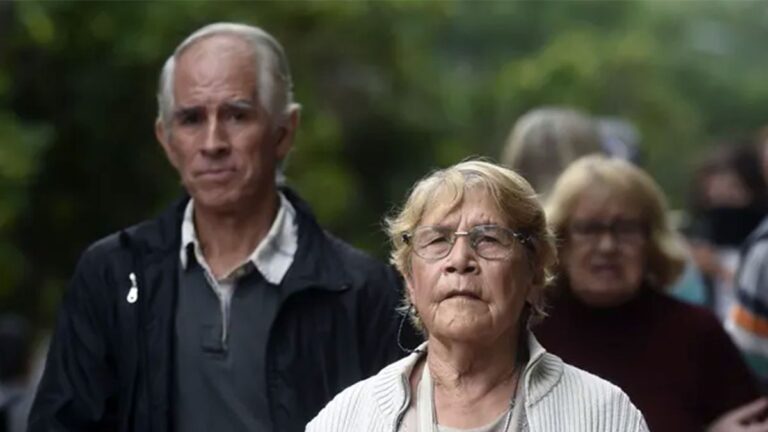 Es ley el aumento a los jubilados: cuánto cobrarán a partir de julio