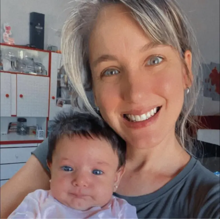 GIANELLA DE 8 MESES, LA BEBA ACCIDENTADA FUE DADA DE ALTA EN PARANÁ Y YA ESTÁ EN CONCORDIA JUNTO A SU FAMILIA