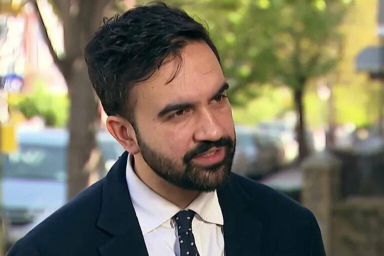 El comunista Mamdani quiere disolver una unidad policial tras el tiroteo en Nueva York