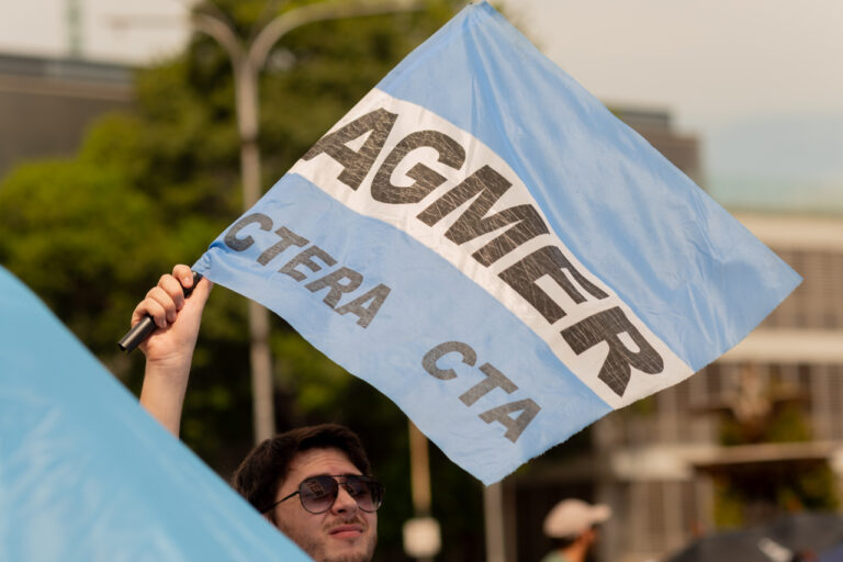 Agmer: no hay nada para celebrar con la visita de Milei