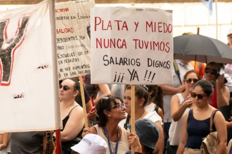 Agmer se suma a un Paro Nacional Docente contra el ajuste, por el Fonid y la paritaria