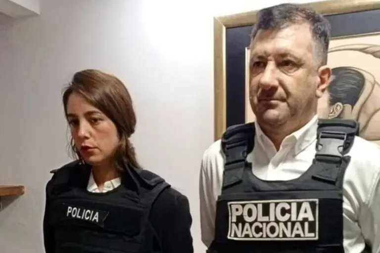 El turco Kueider cada vez más cerca de Ezeiza.