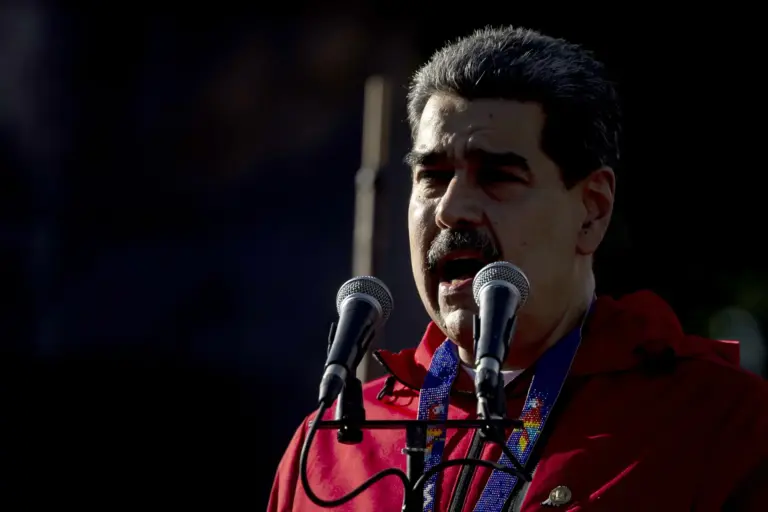 Maduro dice que Venezuela tiene 5.000 misiles antiaéreos portátiles rusos ante las amenazas de EEUU