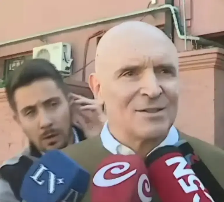 Tras el escándalo, José Luis Espert fue a votar pero evitó dar declaraciones