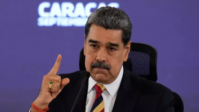 El régimen de Maduro suspendió su acuerdo energético con Trinidad y Tobago tras la llegada de buques de guerra de Estados Unidos