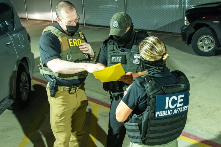 Para frenar al ICE en Nueva York: la lista de documentos exigidos por ley en 2026 para evitar una detención